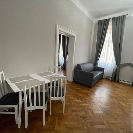 1501 Wergass 18 Daire Sibiu Oda fotoğraf