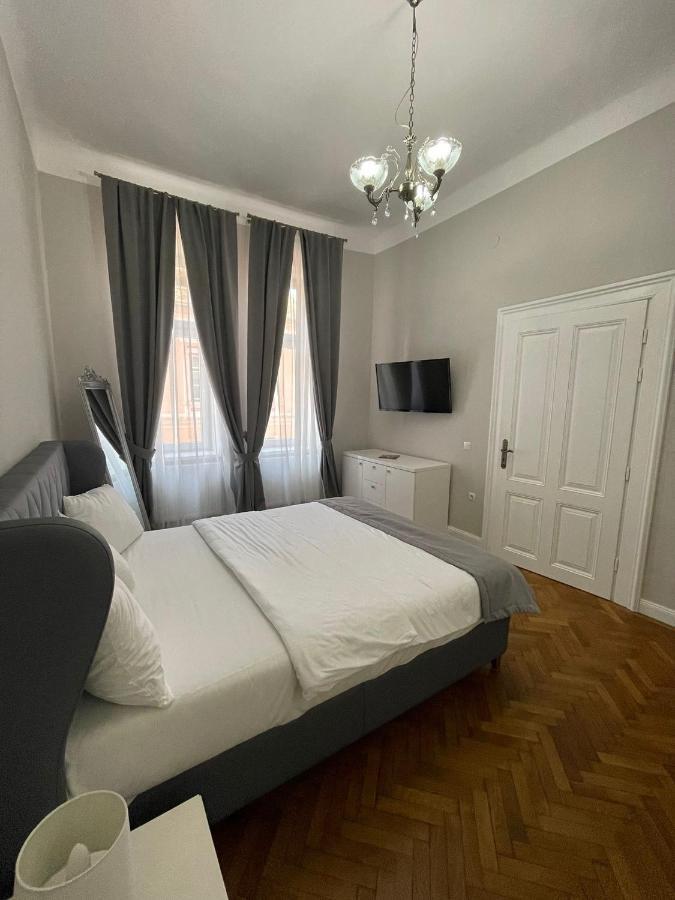 1501 Wergass 18 Daire Sibiu Dış mekan fotoğraf