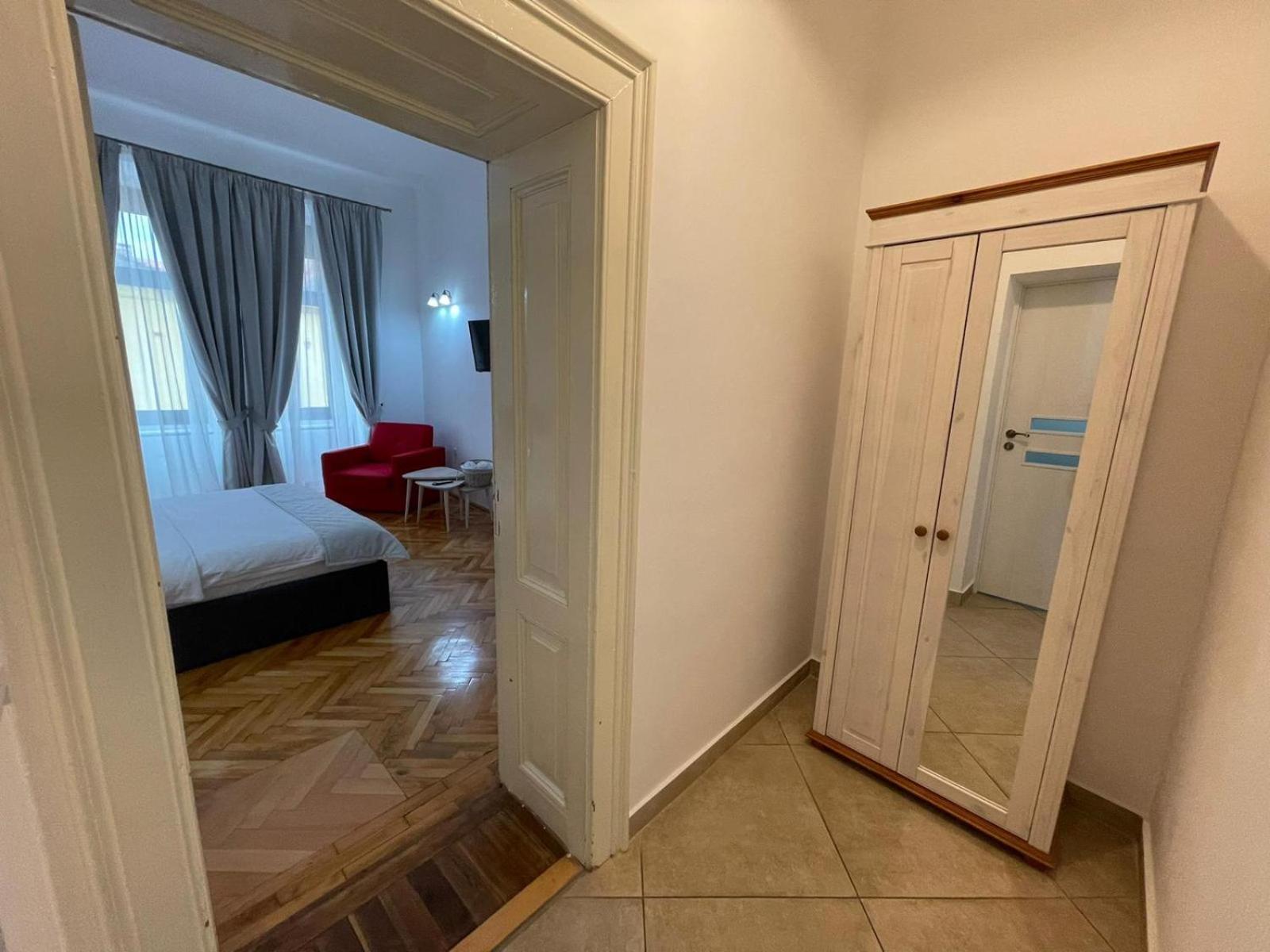 1501 Wergass 18 Daire Sibiu Oda fotoğraf