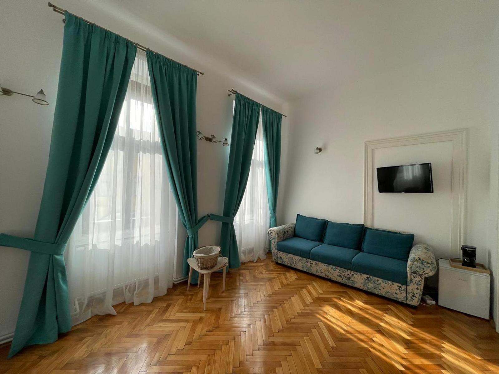1501 Wergass 18 Daire Sibiu Oda fotoğraf