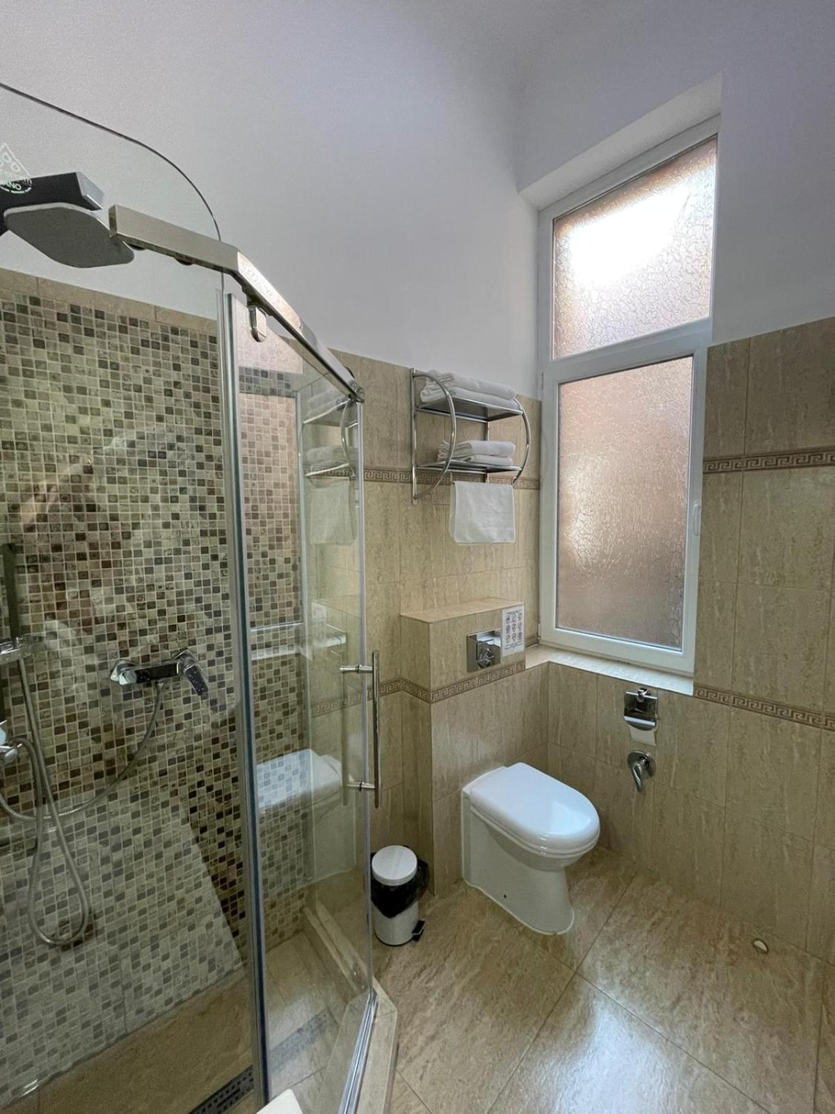 1501 Wergass 18 Daire Sibiu Oda fotoğraf